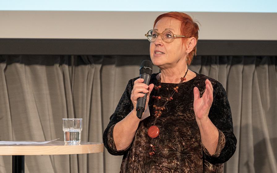 Tervetuliaispuheet Kulttuuri.se:n puheenjohtaja Maarit Turtiainen ja…